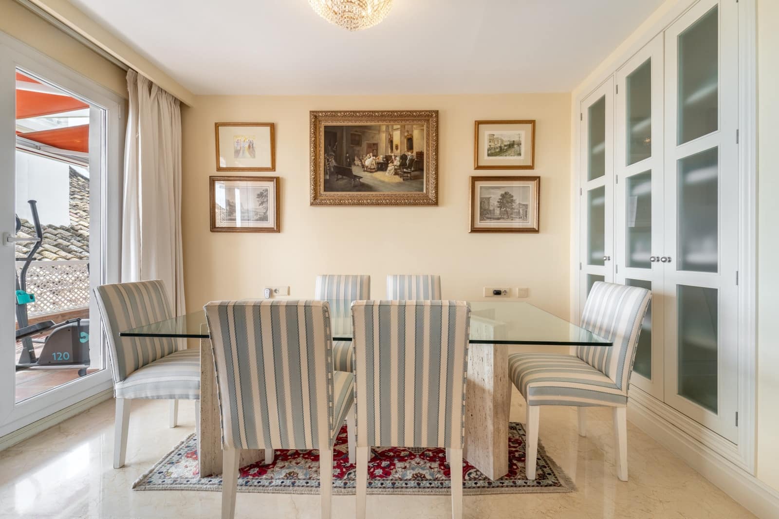3 soveværelse Penthouse til salg i Marbella med swimmingpool garage - € 1.950.000 (Ref: 10135915)