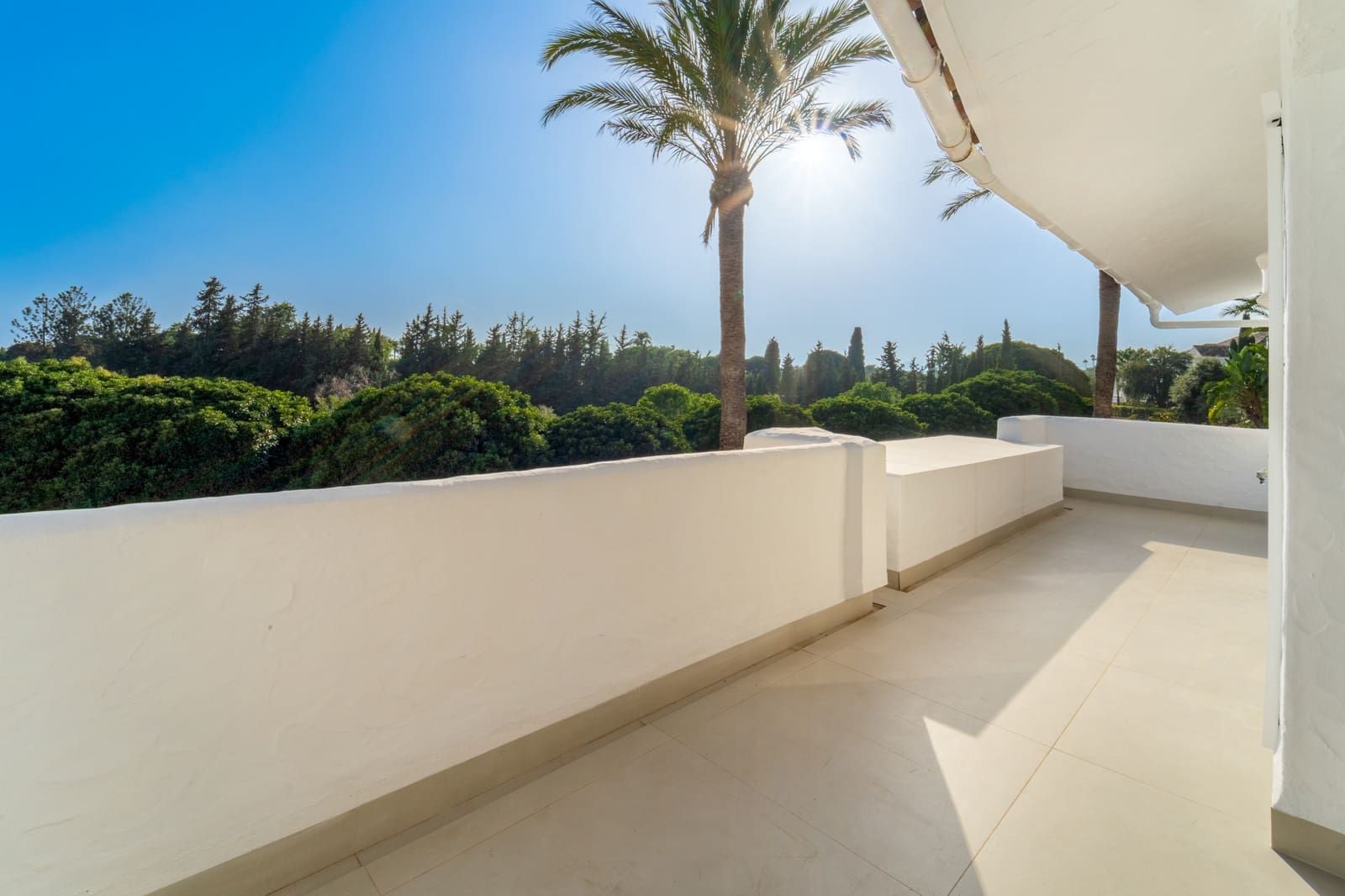 4 chambre Villa/Maison à vendre à Marbella avec piscine garage - 1 990 000 € (Ref: 10139386)