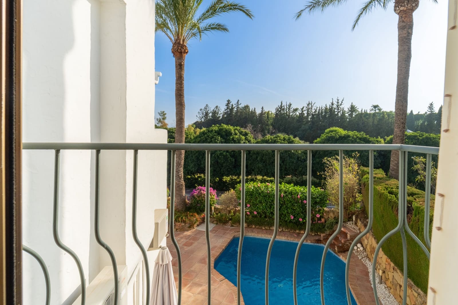 4 chambre Villa/Maison à vendre à Marbella avec piscine garage - 1 990 000 € (Ref: 10139386)