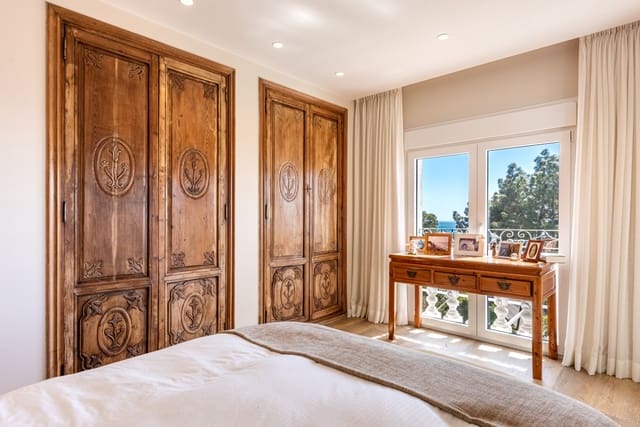 6 camera da letto Villa in vendita in Marbella con piscina garage - 2.095.000 € (Rif: 10139387)