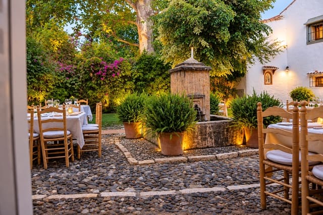 2 soveværelse Restaurant/Bar til salg i Marbella - € 1.100.000 (Ref: 10139388)
