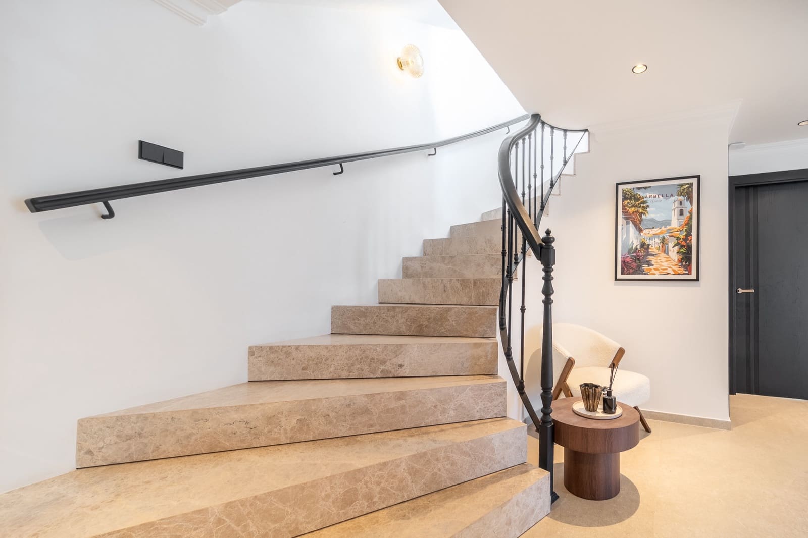 5 bedroom Villa for sale in Los Arqueros with pool - € 4,550,000 (Ref: 10166322)
