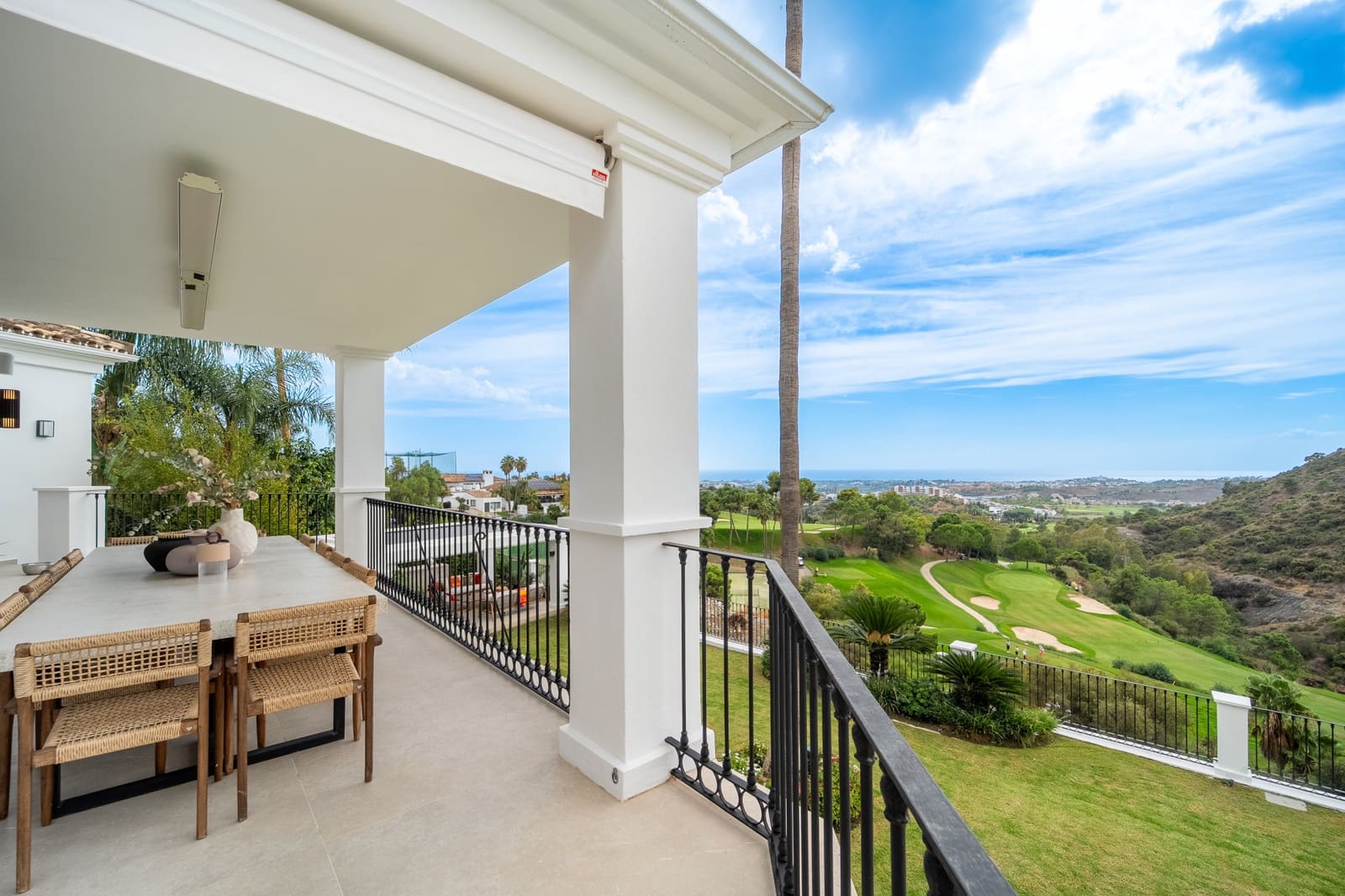 5 bedroom Villa for sale in Los Arqueros with pool - € 4,550,000 (Ref: 10166322)