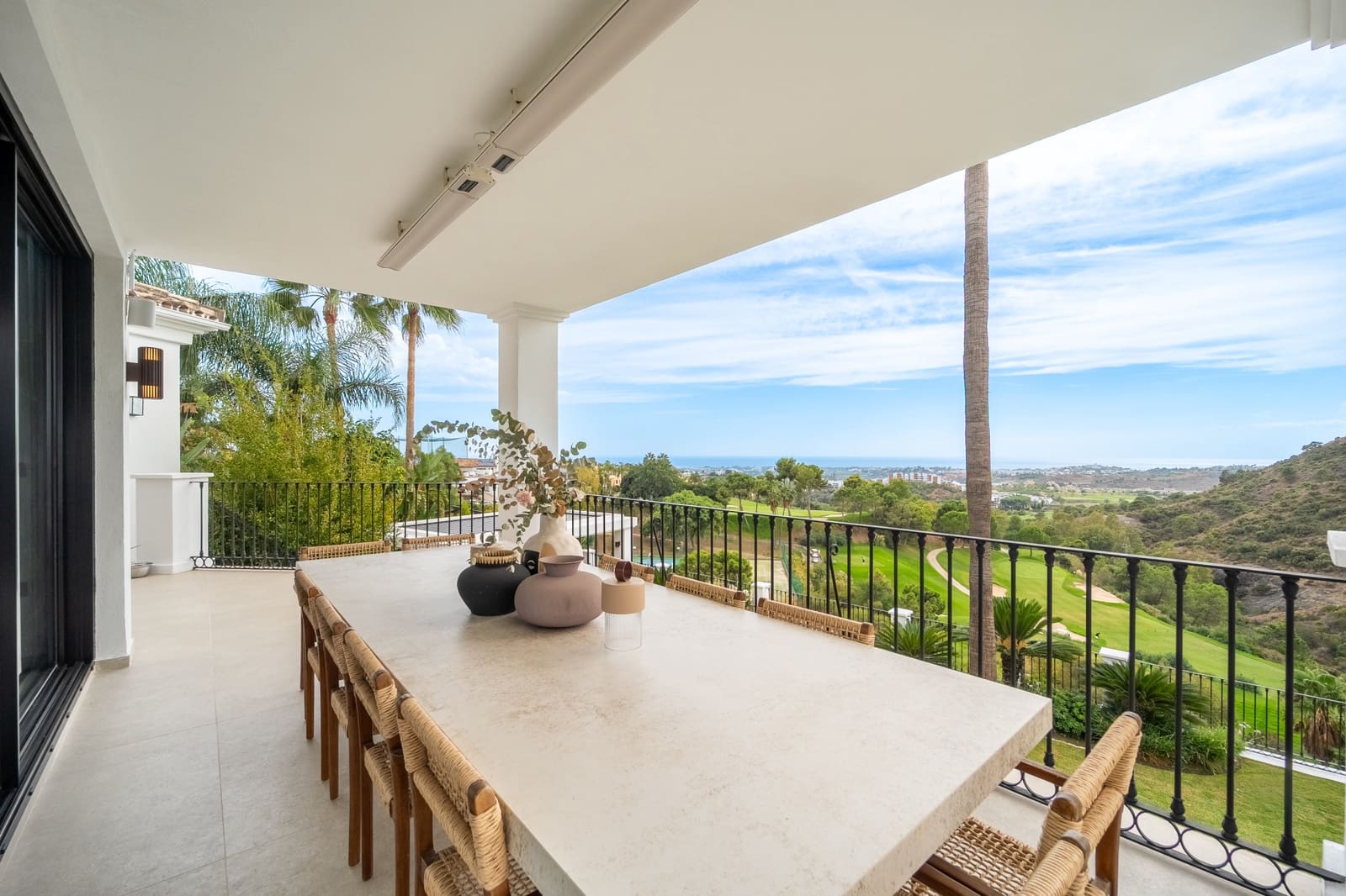 5 bedroom Villa for sale in Los Arqueros with pool - € 4,550,000 (Ref: 10166322)