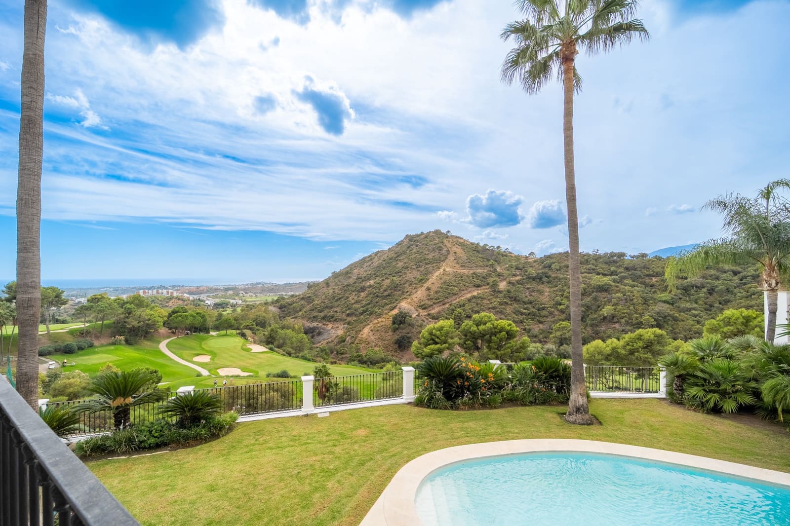5 bedroom Villa for sale in Los Arqueros with pool - € 4,550,000 (Ref: 10166322)
