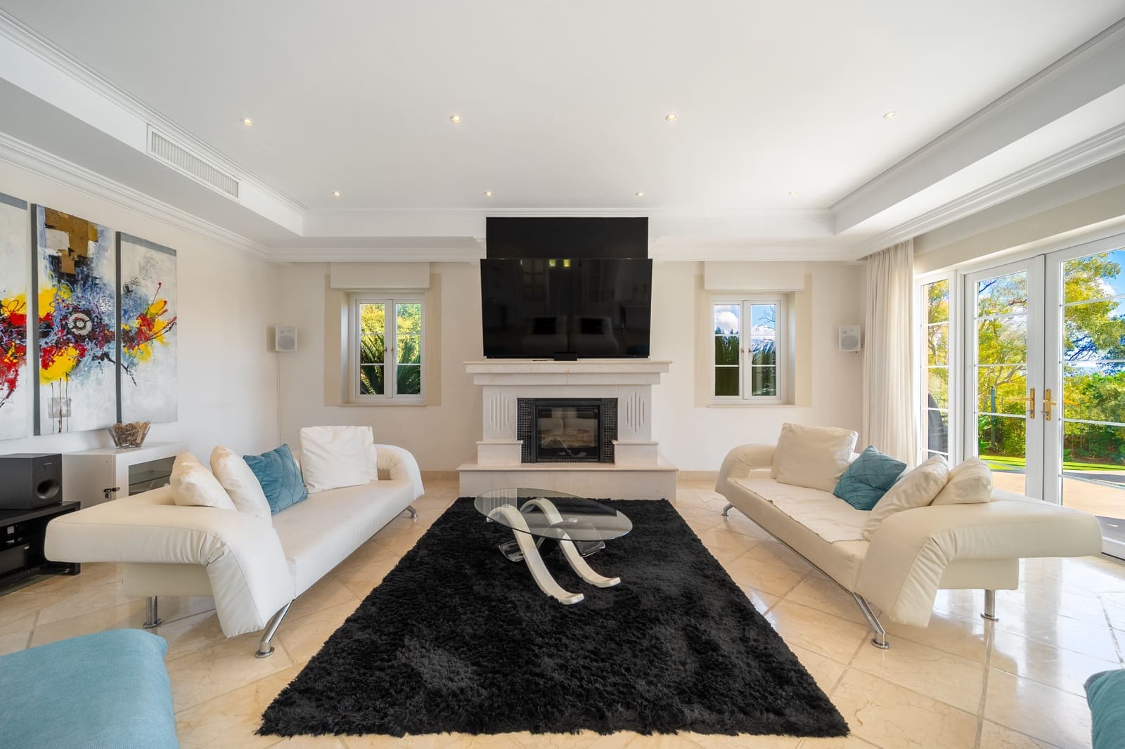4 bedroom Villa for sale in New Golden Mile with pool garage - € 1,995,000 (Ref: 10168386)
