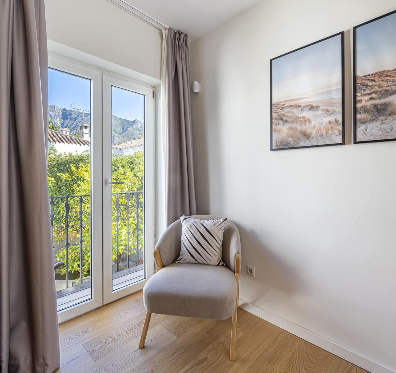 3 bedroom Townhouse for sale in Marbella with garage - € 990,000 (Ref: 10171208)