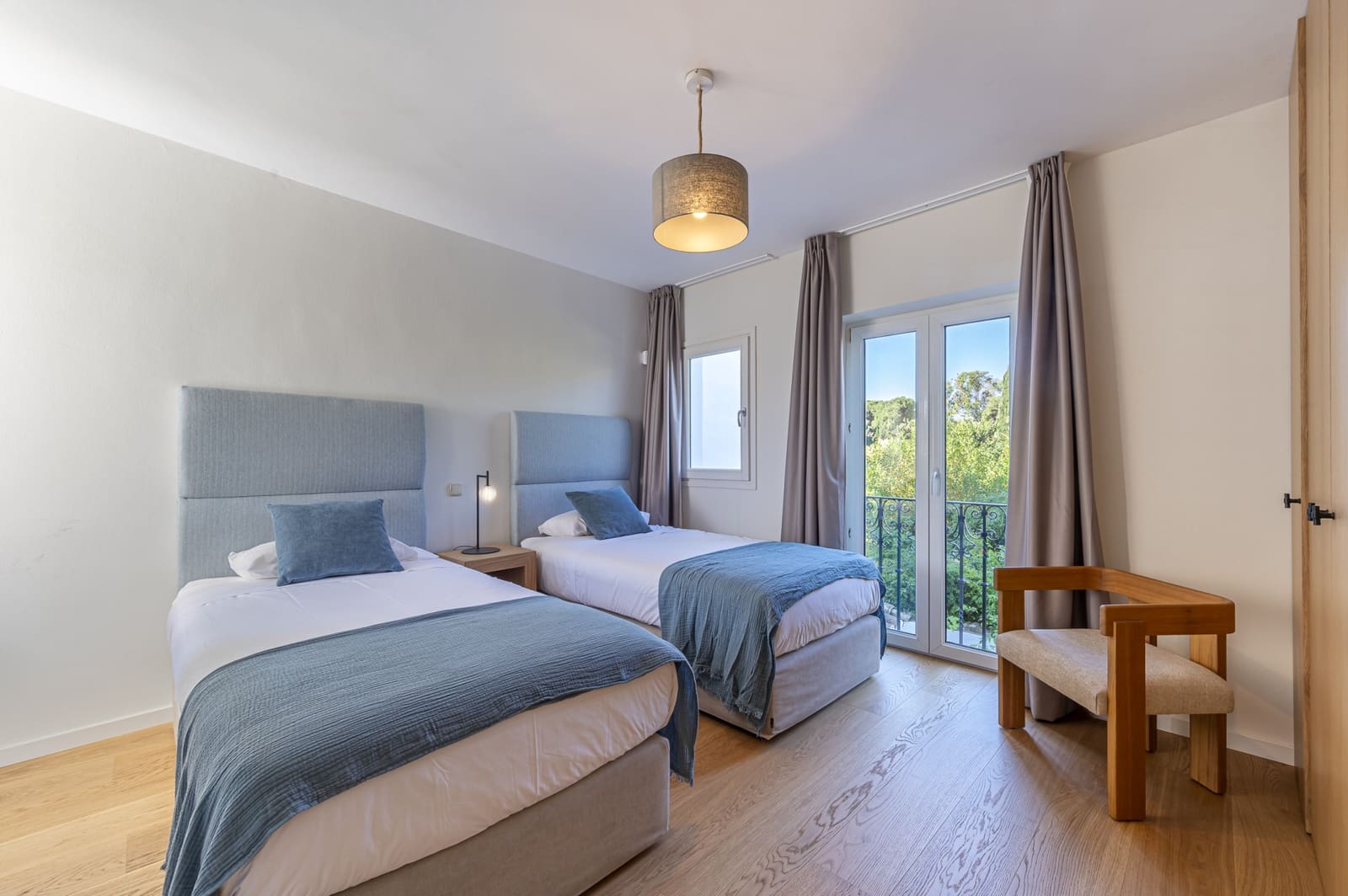 3 bedroom Townhouse for sale in Marbella with garage - € 990,000 (Ref: 10171208)