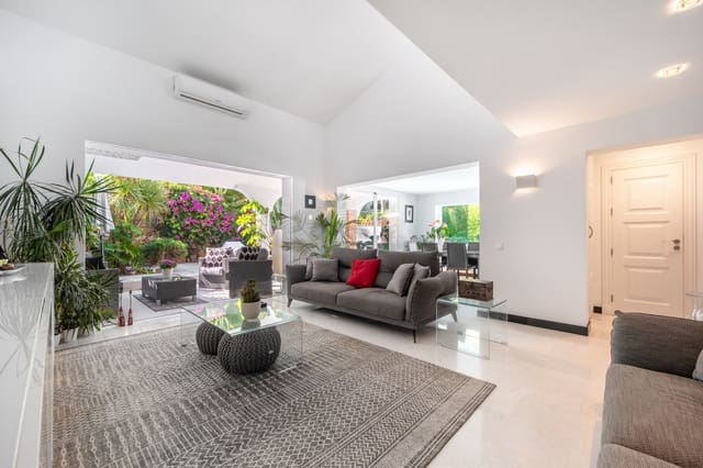 4 soverom Kjedet enebolig til salgs i Marbella med svømmebasseng garasje - € 2 950 000 (Ref: 10173480)