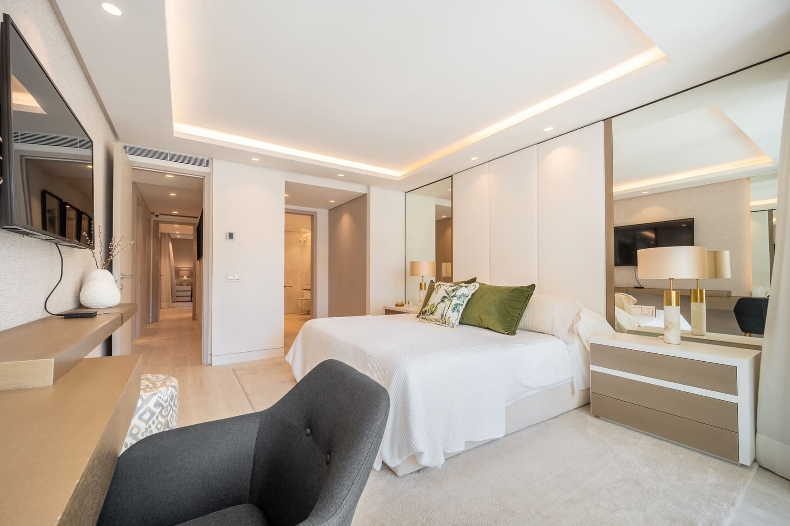 3 chambre Appartement à vendre à Marbella avec piscine garage - 4 295 000 € (Ref: 10176996)