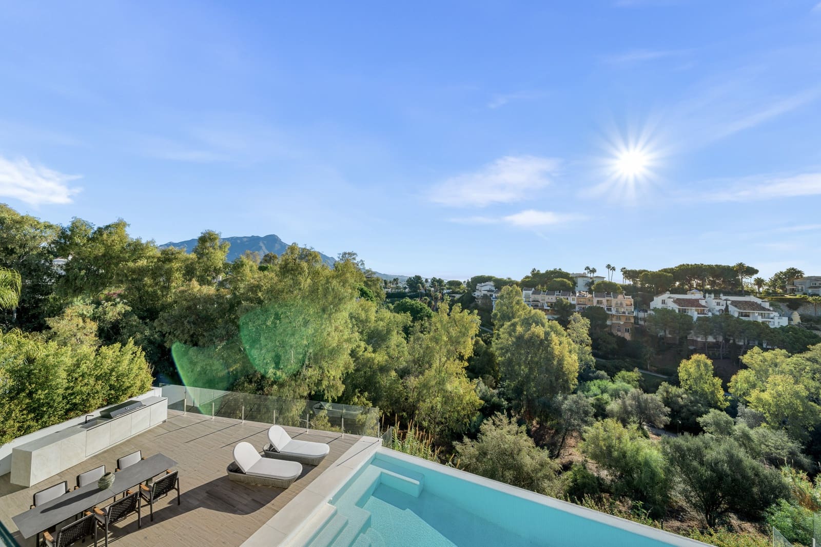 5 soveværelse Villa til salg i Benahavis med swimmingpool garage - € 7.450.000 (Ref: 10182874)