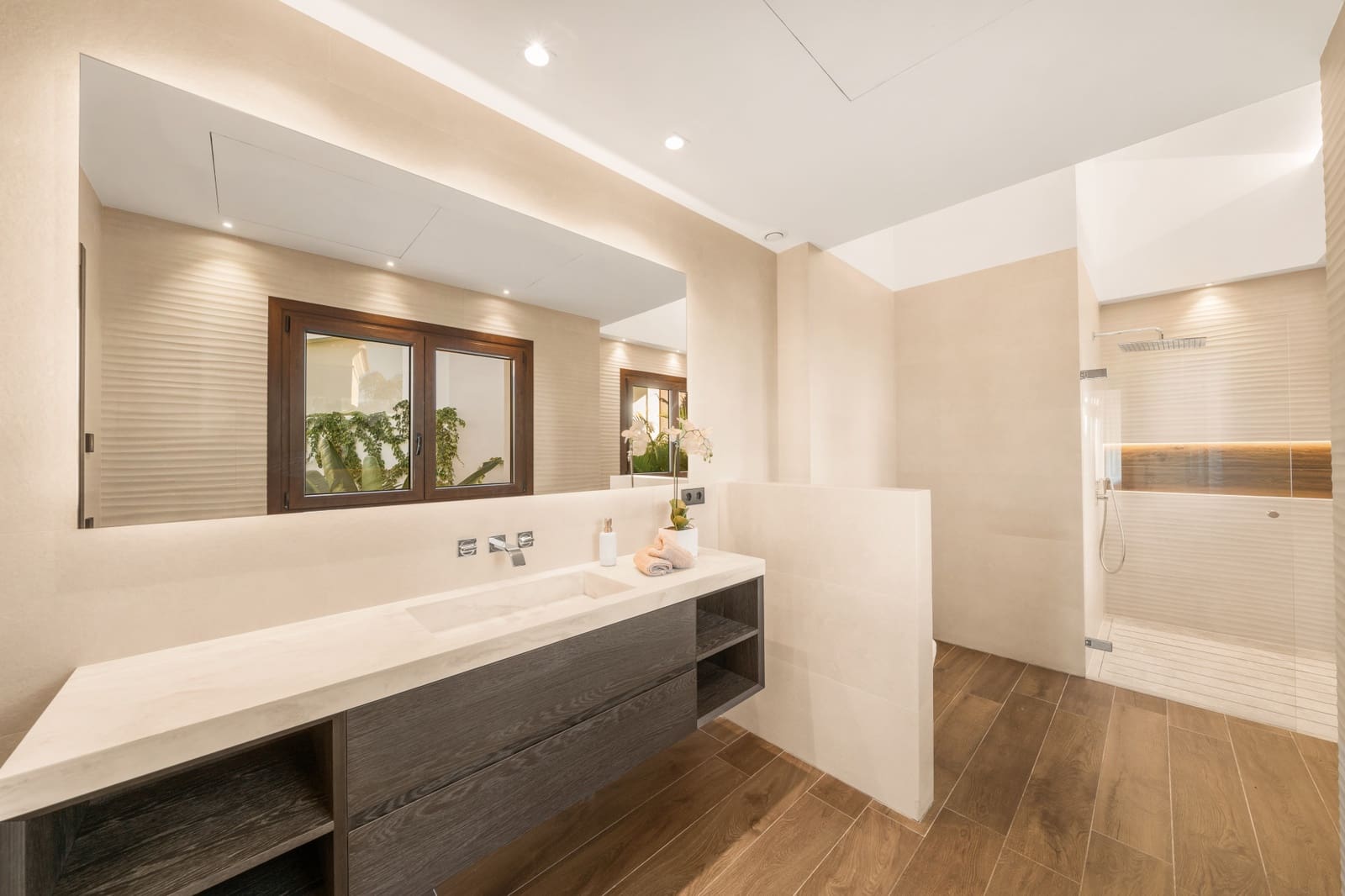 5 soveværelse Villa til salg i Benahavis med swimmingpool garage - € 7.450.000 (Ref: 10182874)