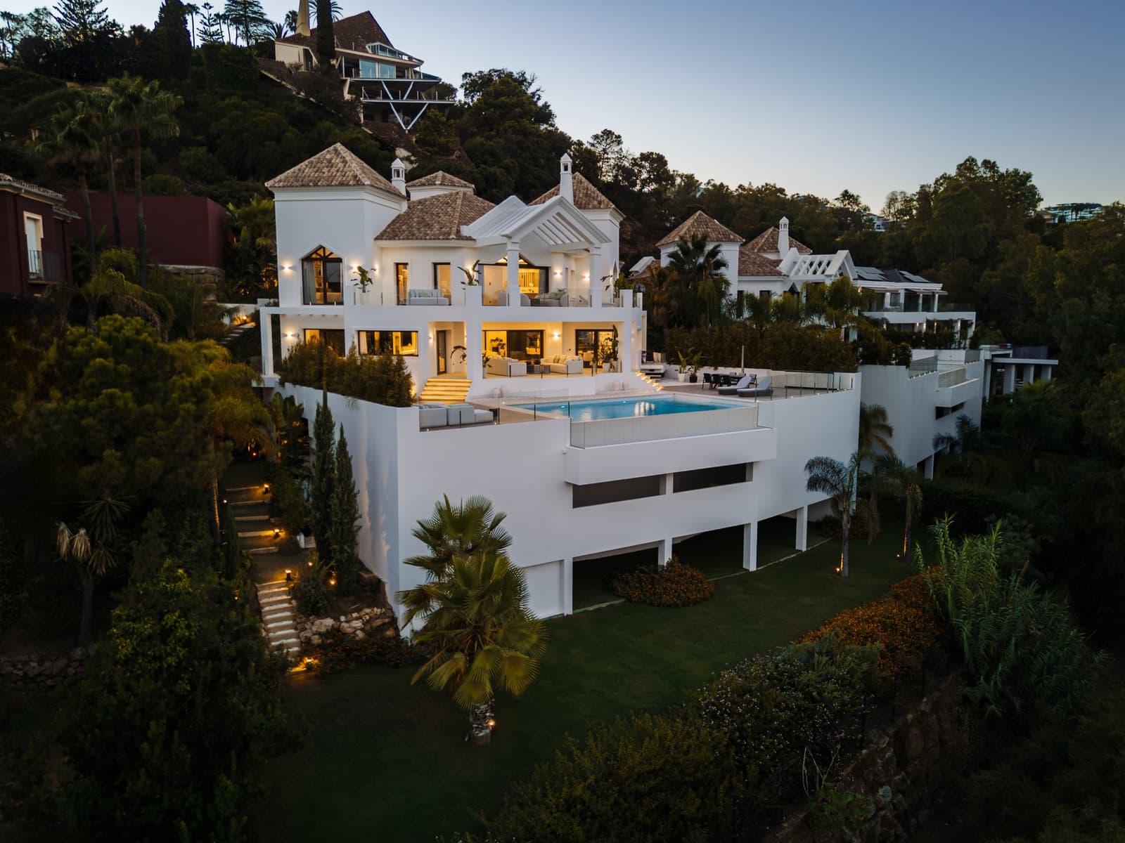 5 soveværelse Villa til salg i Benahavis med swimmingpool garage - € 7.450.000 (Ref: 10182874)