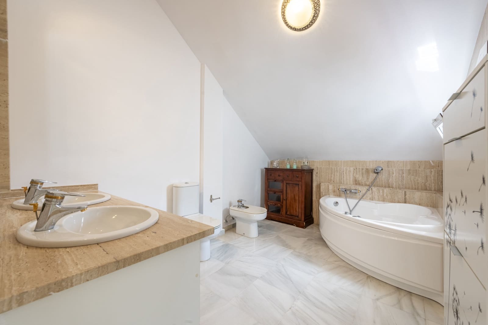 3 sovrum Hus till salu i Marbella med pool garage - 1 350 000 € (Ref: 10186759)