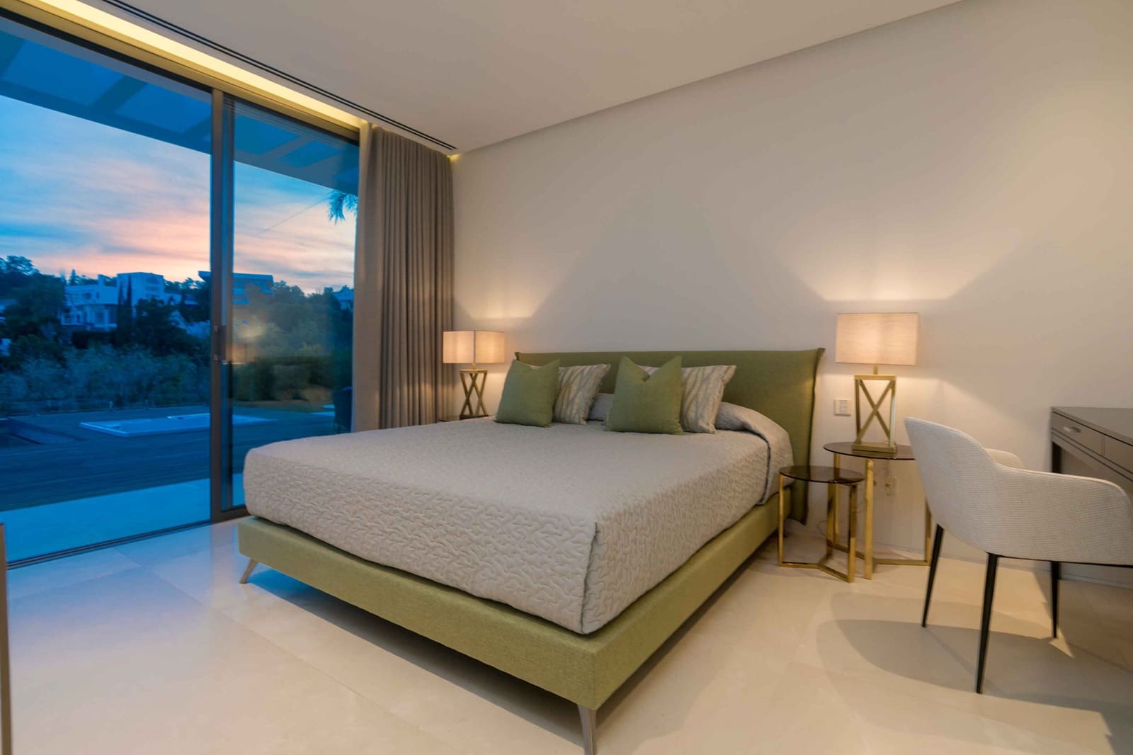 Chalet de 5 habitaciones en La Quinta en venta con piscina garaje - 4.950.000 € (Ref: 4693816)