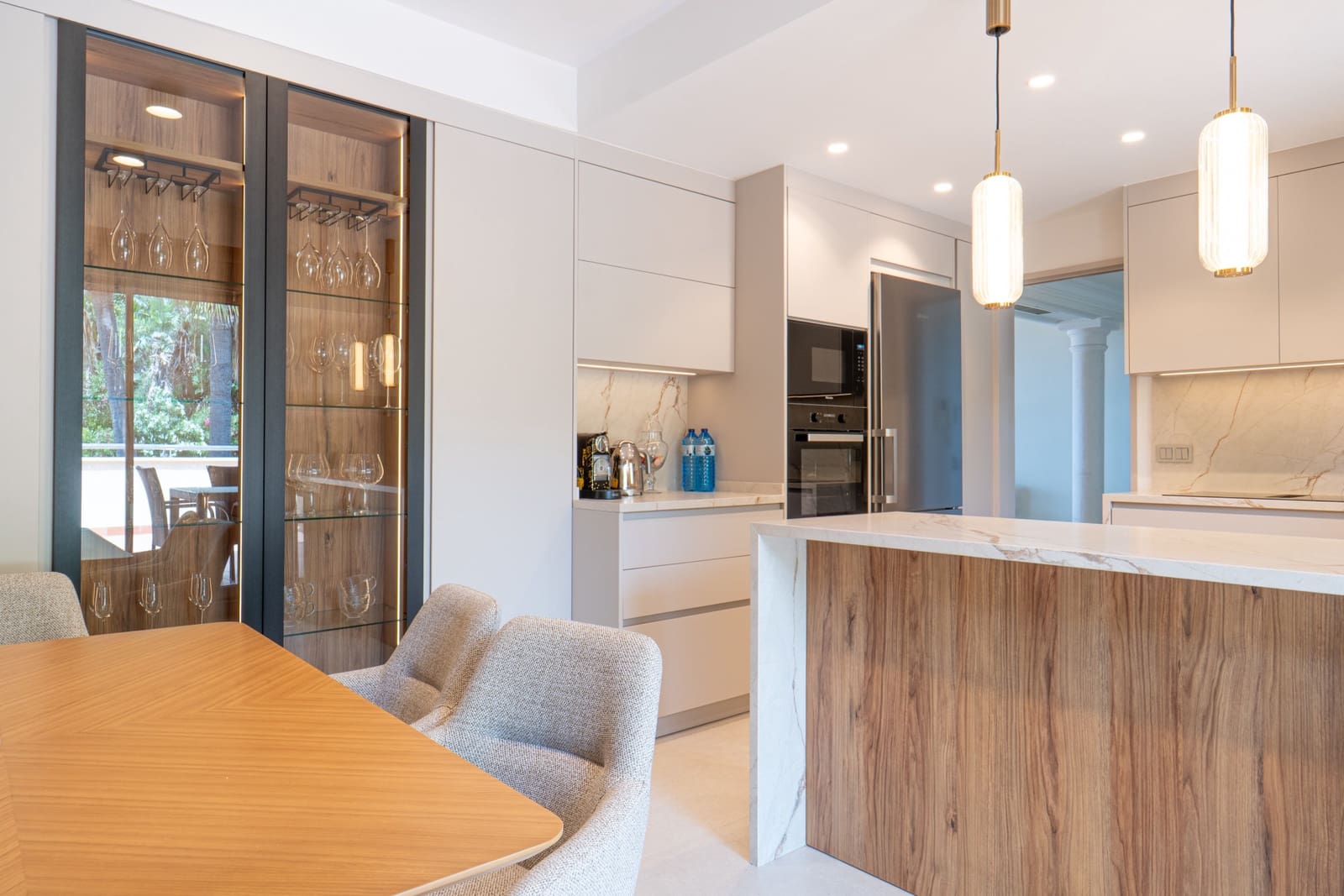 3 soverom Penthouse til salgs i Marbella med svømmebasseng garasje - € 1 250 000 (Ref: 4694004)