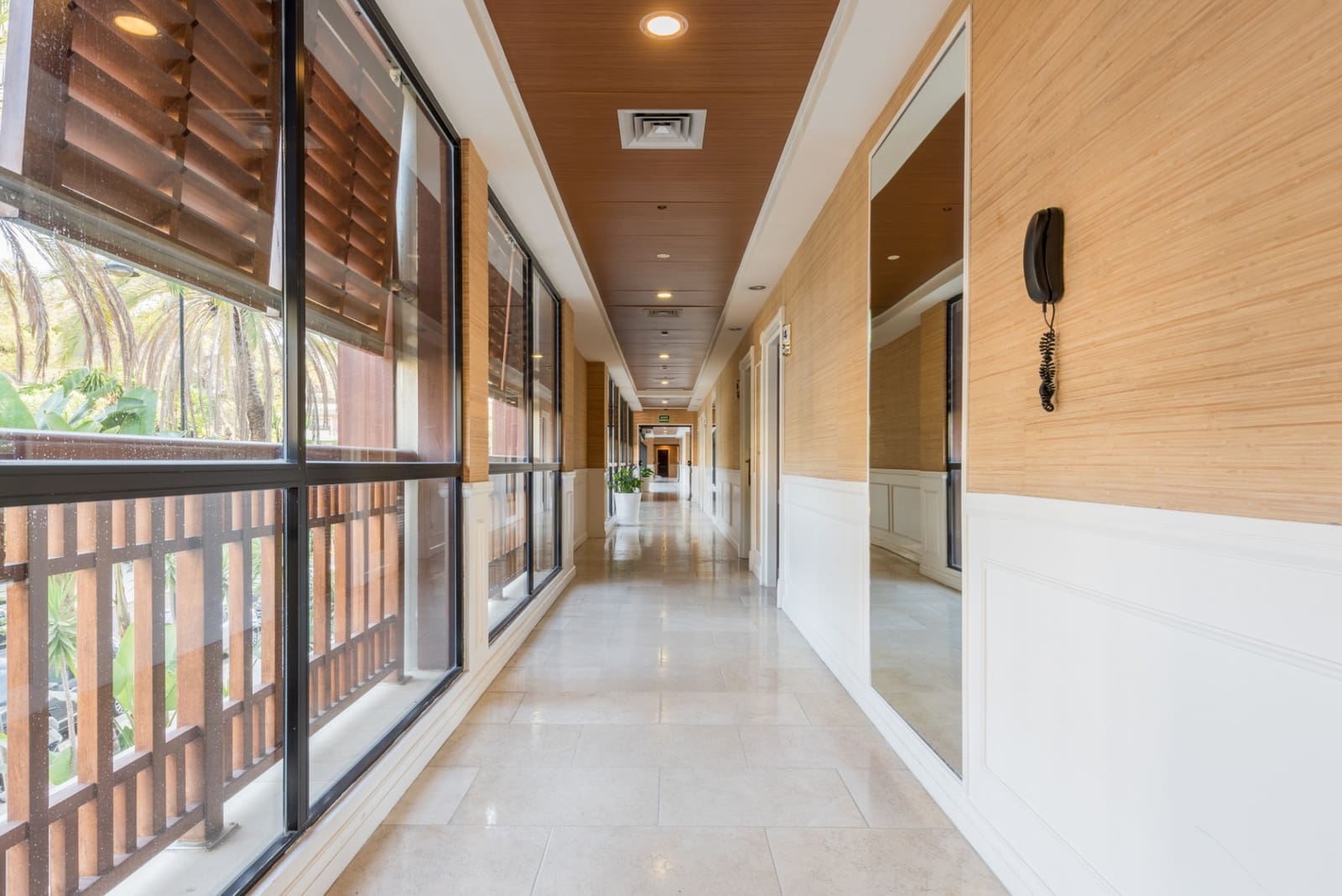 3 bedroom Apartment for sale in Marbella with pool garage - € 1,795,000 (Ref: 4694118)