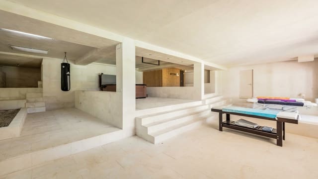 10 chambre Villa/Maison à vendre à El Velerín, Estepona avec piscine garage - 7 500 000 € (Ref: 4694251)