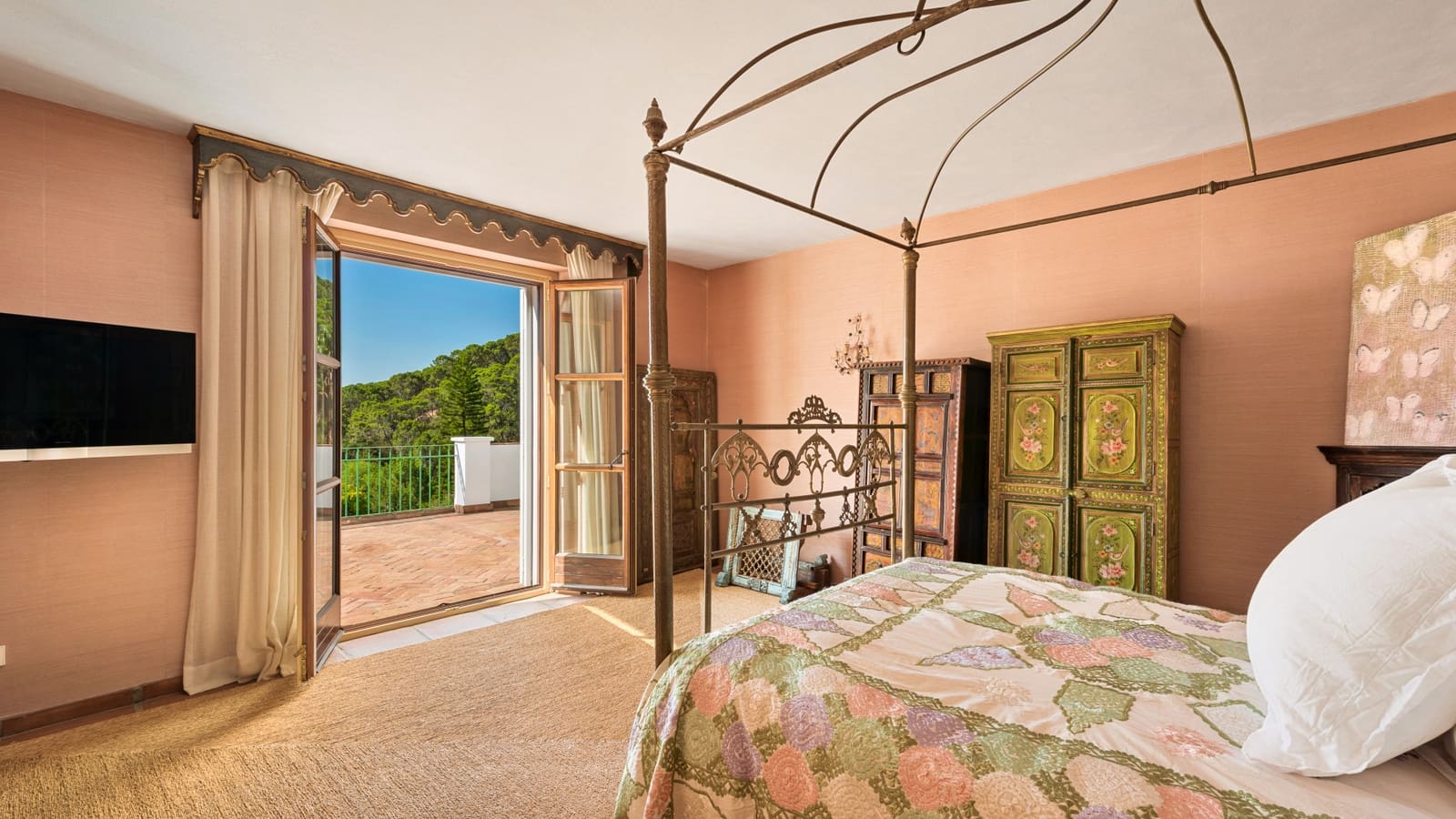 10 quarto Moradia para venda em El Velerin com piscina garagem - 7 500 000 € (Ref: 4694251)