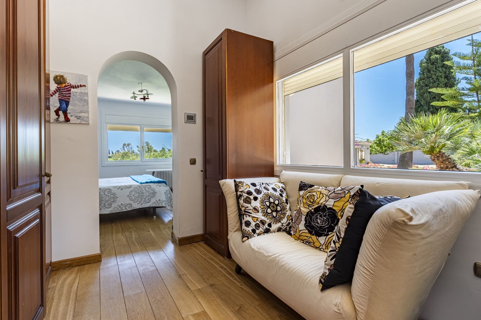 5 bedroom Villa for sale in Benahavis with pool garage - € 1,900,000 (Ref: 4694469)