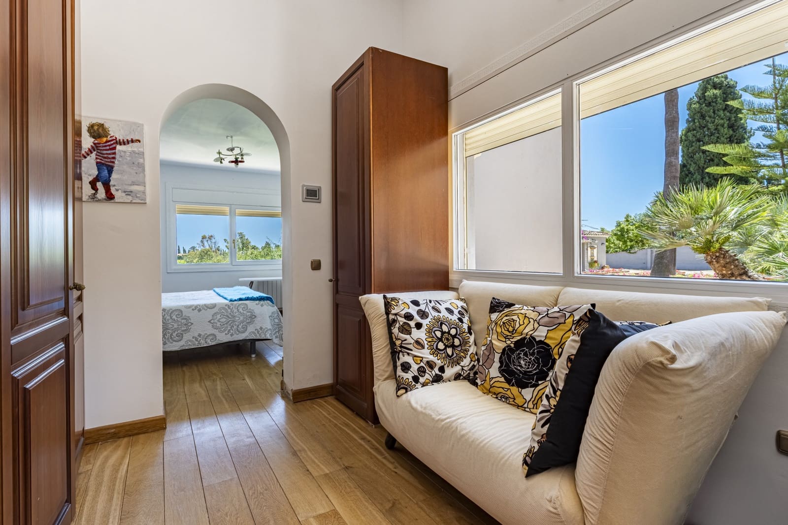 5 bedroom Villa for sale in Benahavis with pool garage - € 1,900,000 (Ref: 4694469)