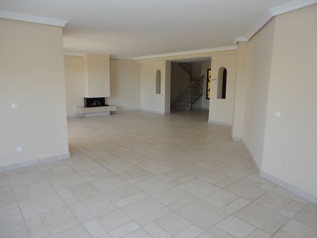 5 bedroom Villa for sale in Los Arqueros, Benahavís with pool garage - € 2,725,000 (Ref: 4694680)