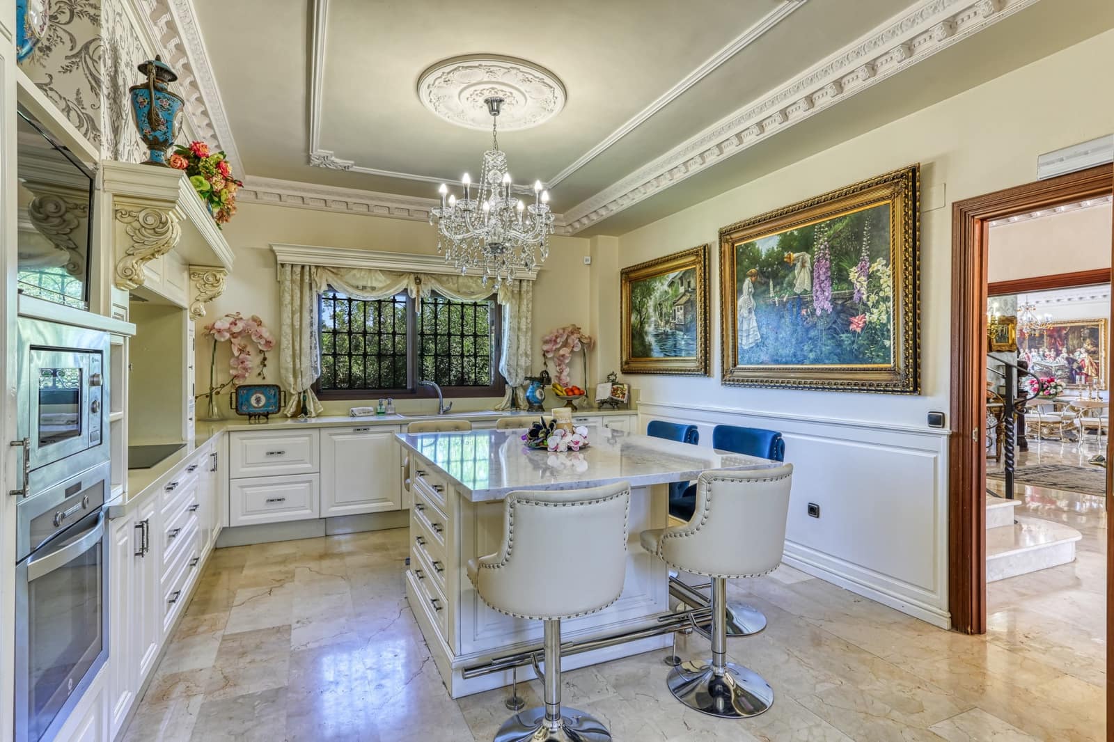 8 sypialnia Willa na sprzedaż w Alhaurin de la Torre z basenem garażem - 1 900 000 € (Ref: 4694684)