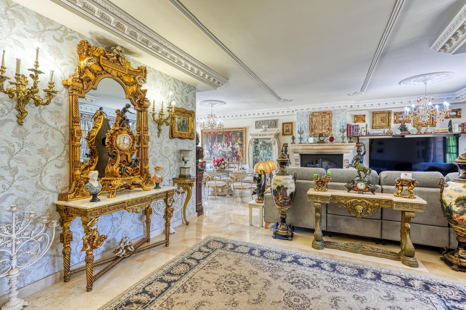 8 sypialnia Willa na sprzedaż w Alhaurin de la Torre z basenem garażem - 1 900 000 € (Ref: 4694684)