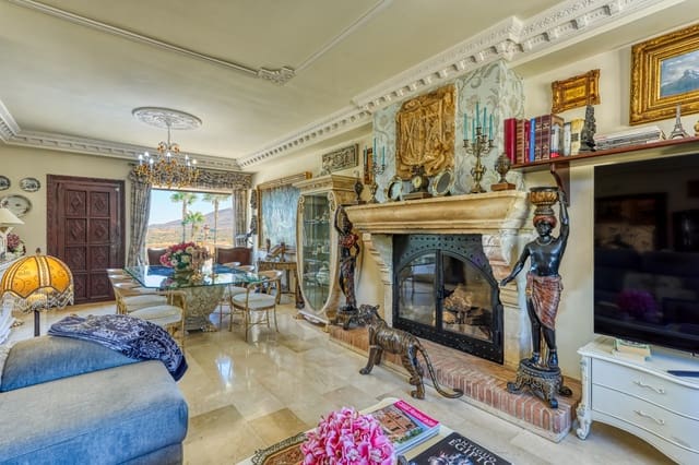 8 sypialnia Willa na sprzedaż w Alhaurín de la Torre z basenem garażem - 1 900 000 € (Ref: 4694684)