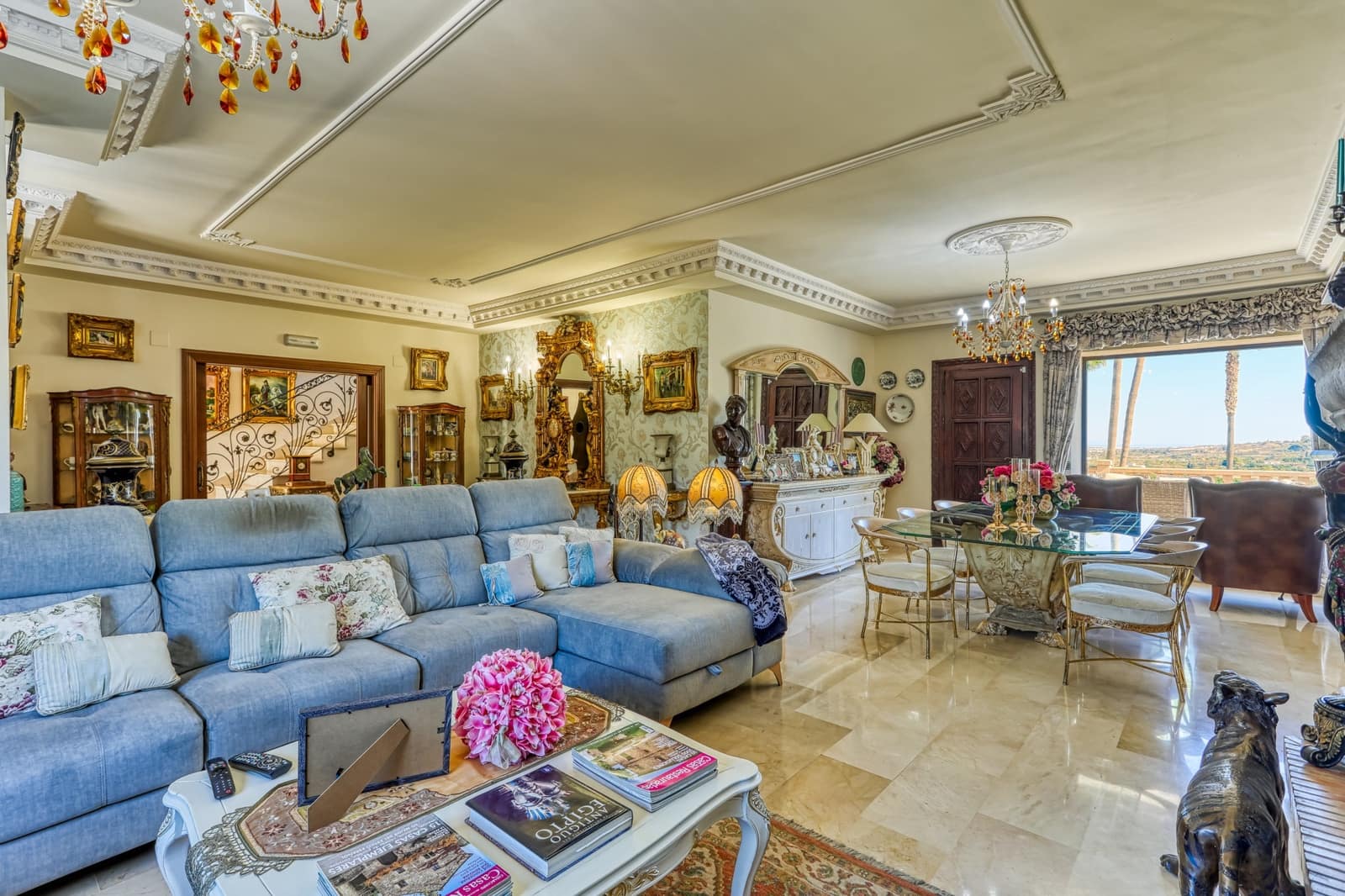 8 sypialnia Willa na sprzedaż w Alhaurin de la Torre z basenem garażem - 1 900 000 € (Ref: 4694684)