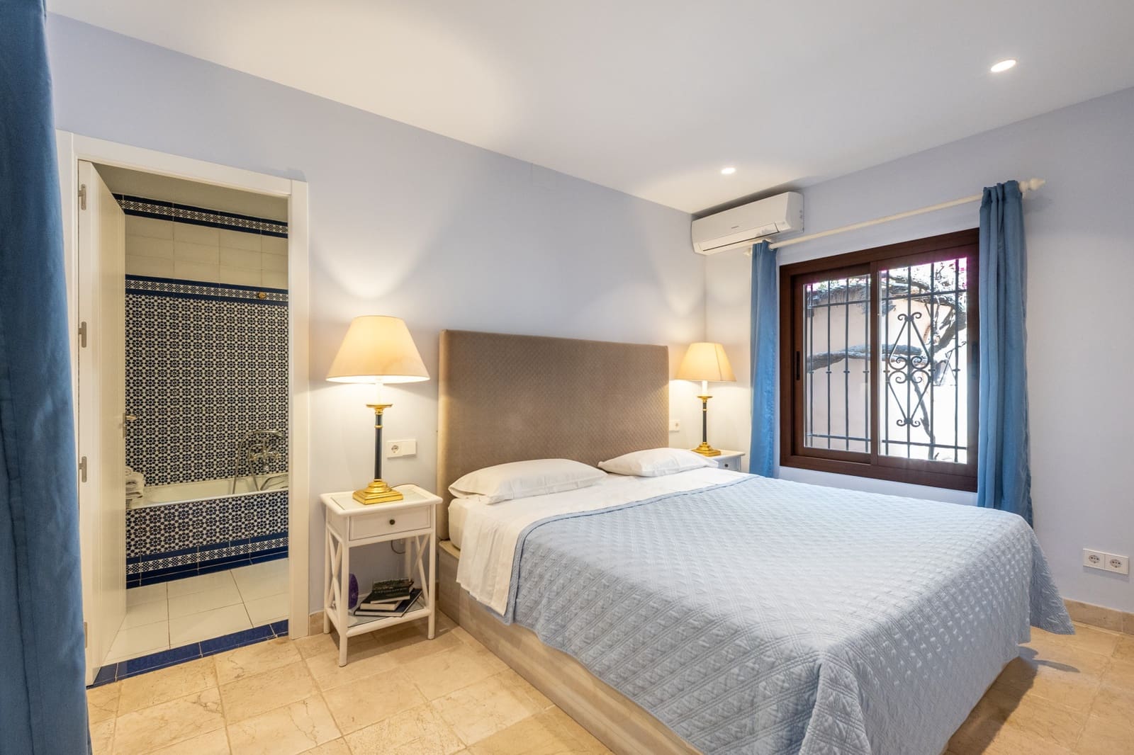 8 chambre Villa/Maison à vendre à Marbella avec piscine garage - 6 700 000 € (Ref: 4694704)