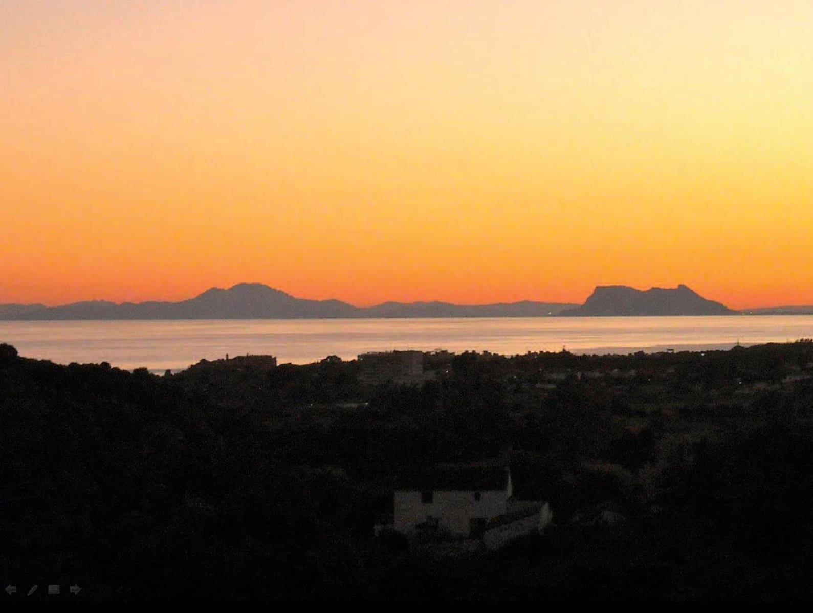 Bauplatz zu verkaufen in Estepona - 975.000 € (Ref: 4694766)