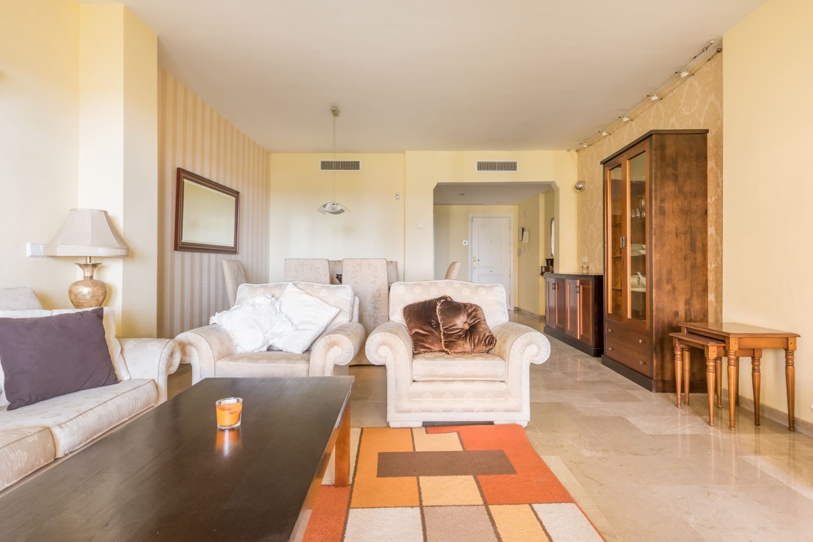 3 sovrum Lägenhet till salu i Marbella med pool garage - 900 000 € (Ref: 4694772)