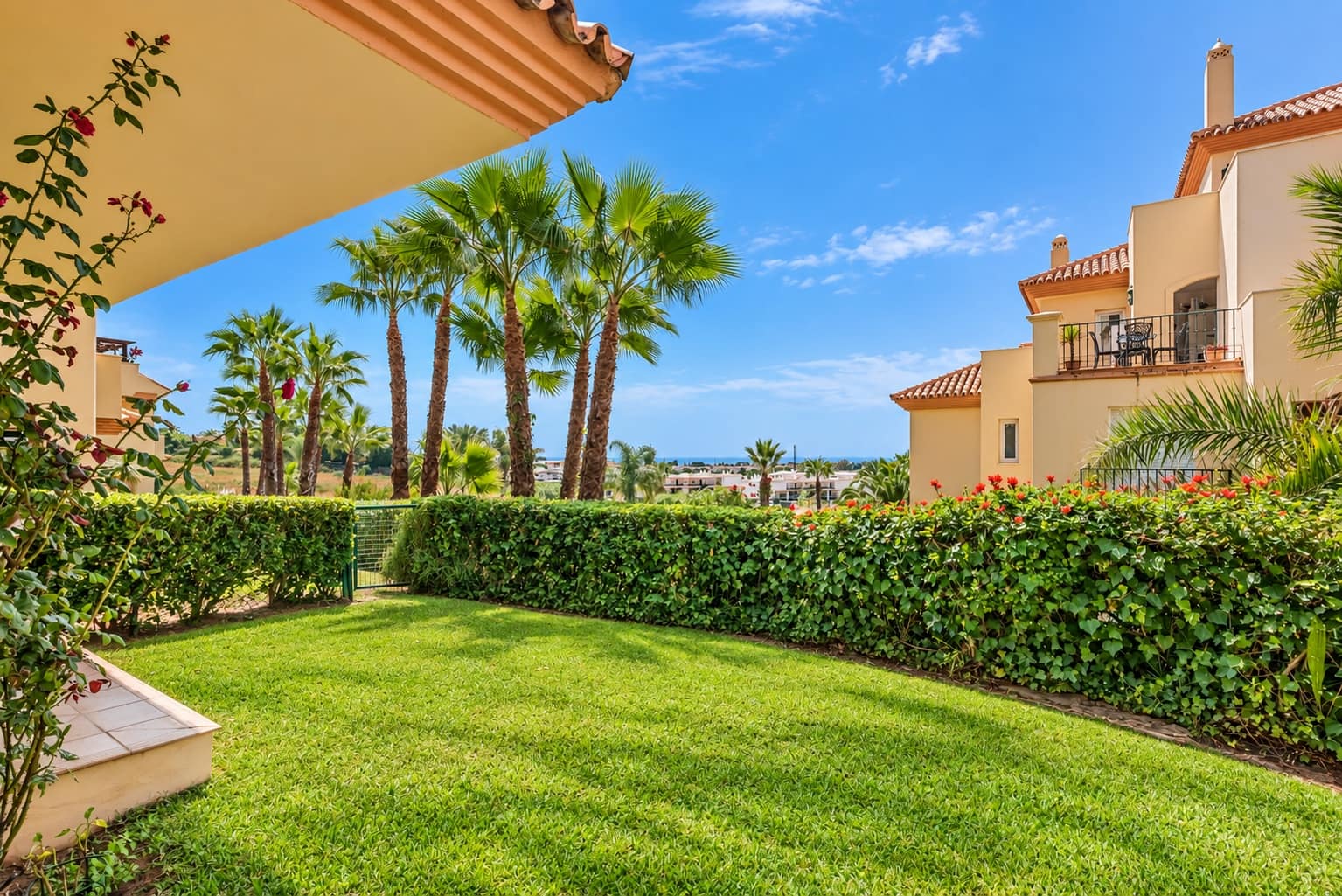 Apartamento de 3 habitaciones en Marbella en venta con piscina garaje - 900.000 € (Ref: 4694772)