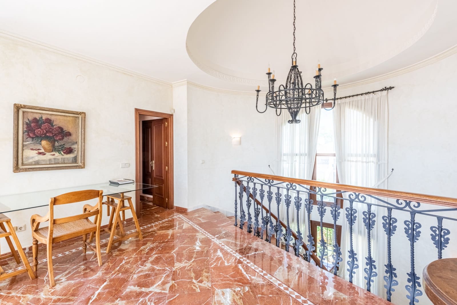6 bedroom Villa for sale in Nueva Andalucia with pool garage - € 3,500,000 (Ref: 4729740)