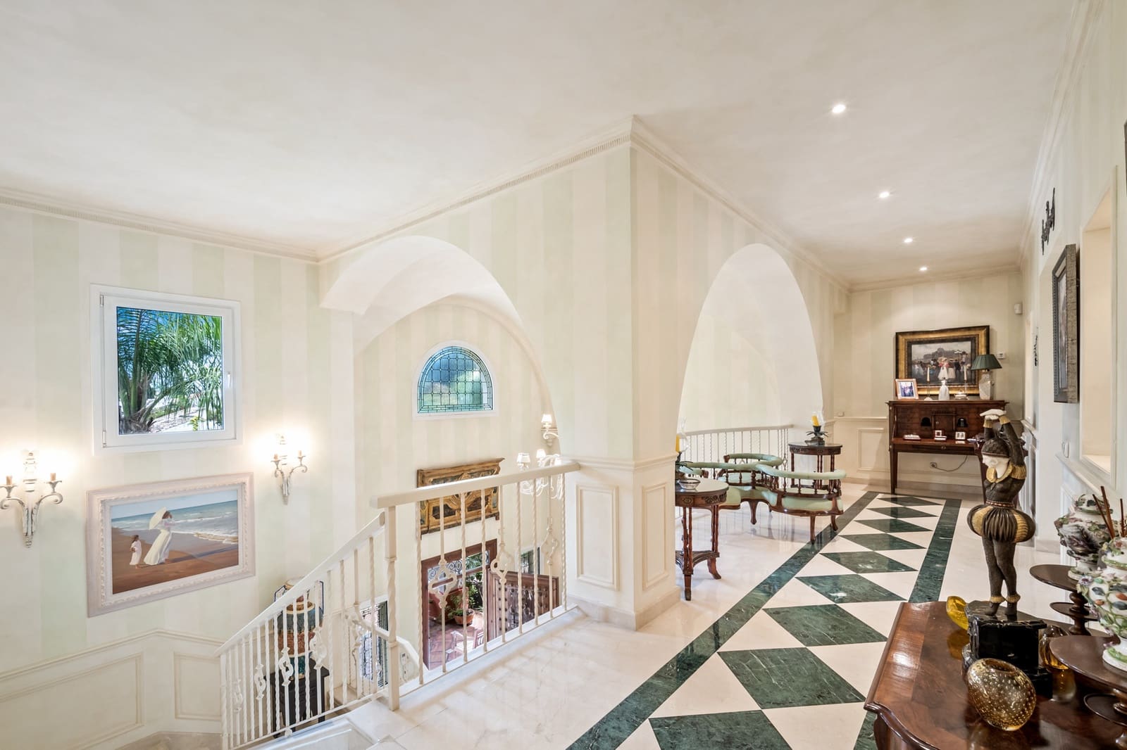 6 sypialnia Willa na sprzedaż w Guadalmina z basenem garażem - 4 200 000 € (Ref: 4801187)