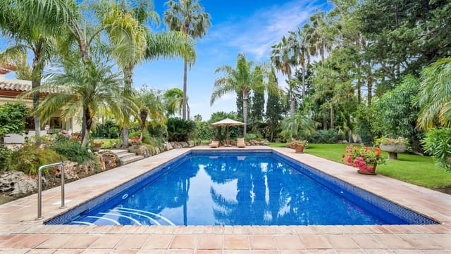 6 sypialnia Willa na sprzedaż w Guadalmina Baja, Marbella z basenem garażem - 4 200 000 € (Ref: 4801187)