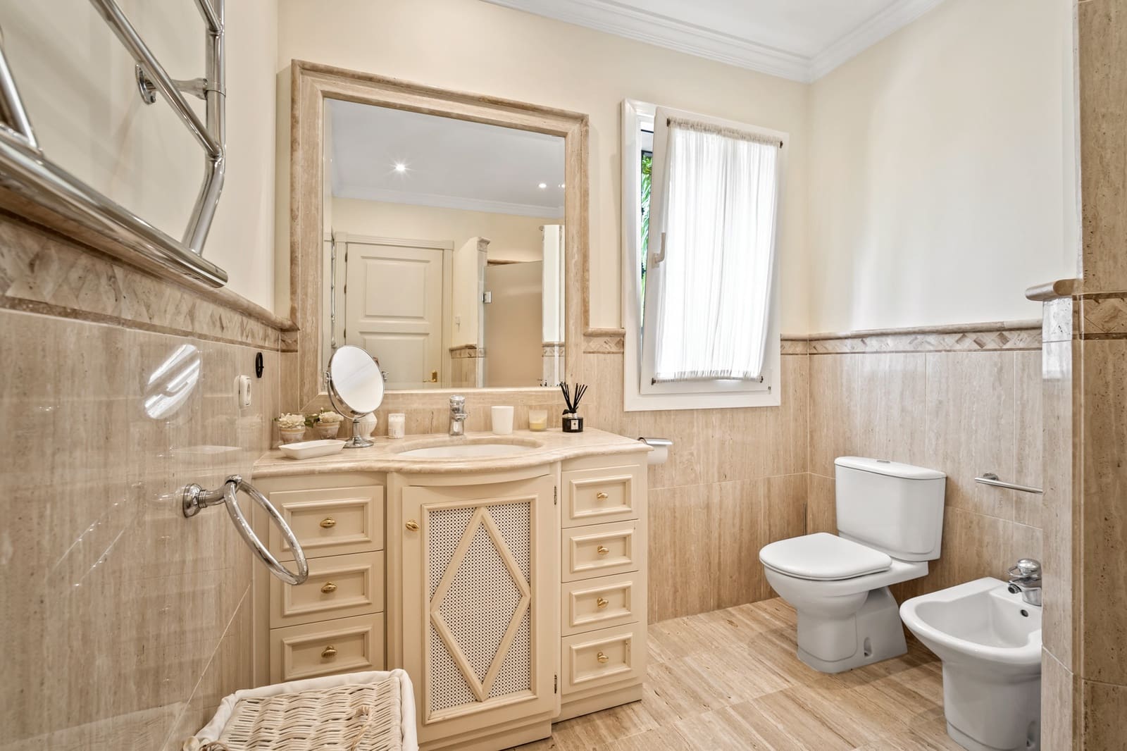 6 sypialnia Willa na sprzedaż w Guadalmina z basenem garażem - 4 200 000 € (Ref: 4801187)