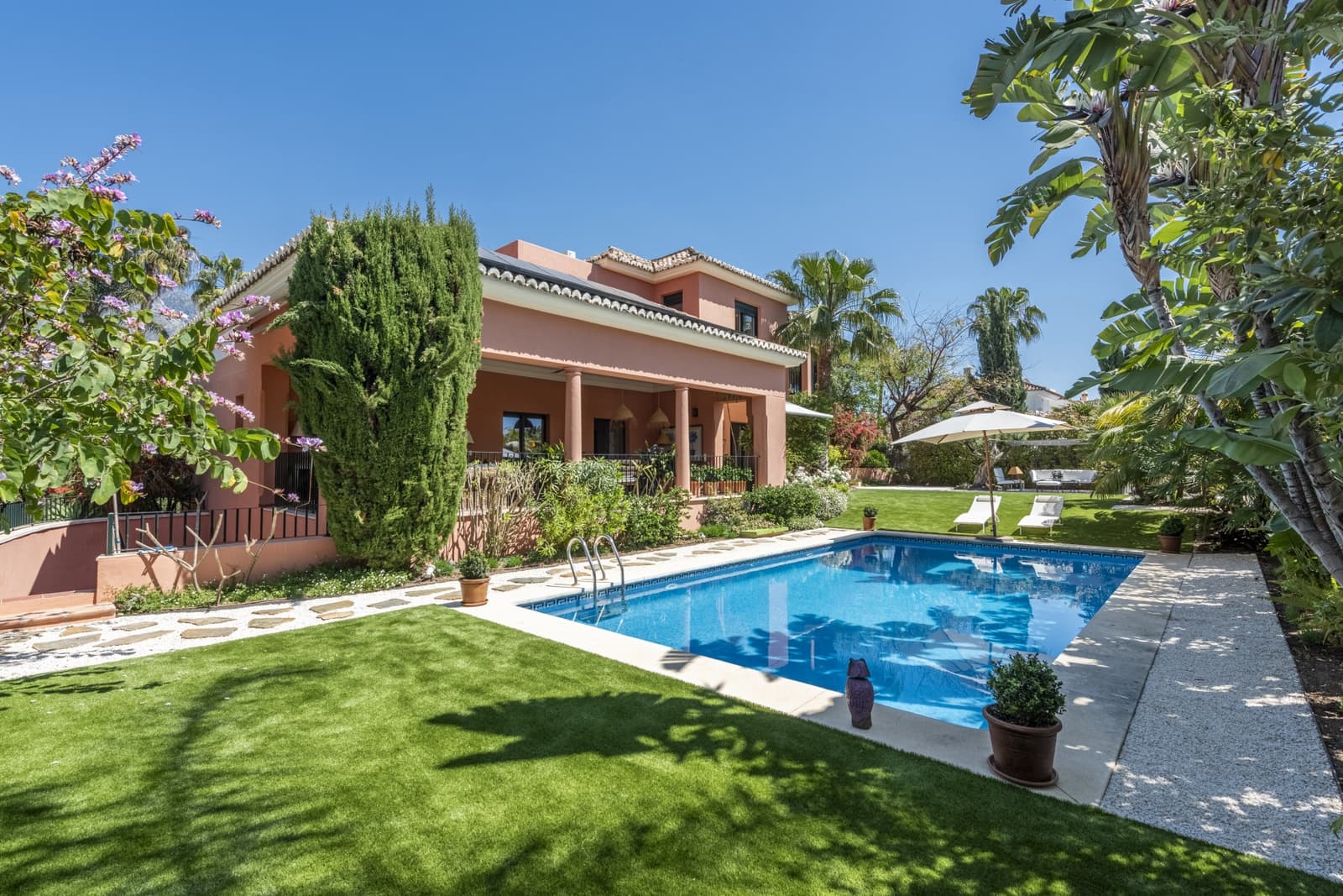 5 slaapkamer Villa te koop in Marbella met zwembad garage - € 4.500.000 (Ref: 4914898)