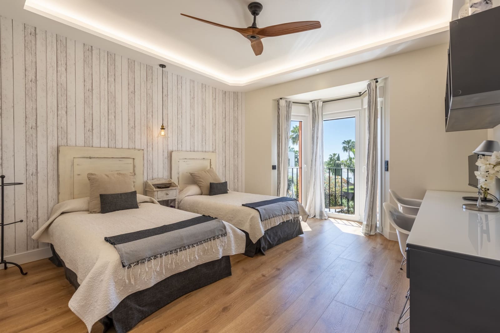 5 soveværelse Villa til salg i Marbella med swimmingpool garage - € 4.500.000 (Ref: 4914898)