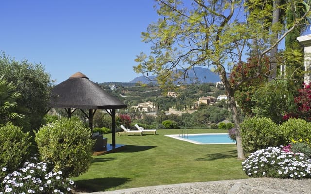 7 bedroom Villa for sale in Benahavís with pool garage - € 4,500,000 (Ref: 5095276)