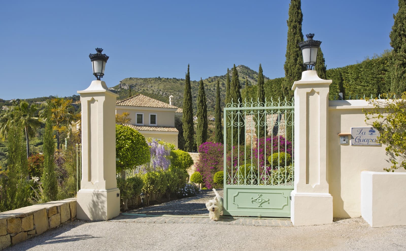 7 bedroom Villa for sale in Benahavis with pool garage - € 4,500,000 (Ref: 5095276)
