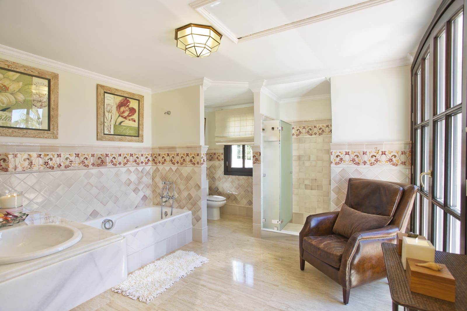 7 bedroom Villa for sale in Benahavis with pool garage - € 4,500,000 (Ref: 5095276)