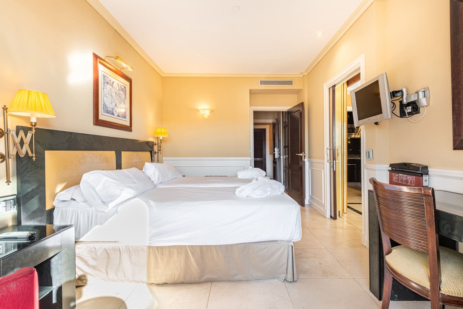 Ático de 2 habitaciones en Marbella en venta con piscina garaje - 1.290.000 € (Ref: 5268483)