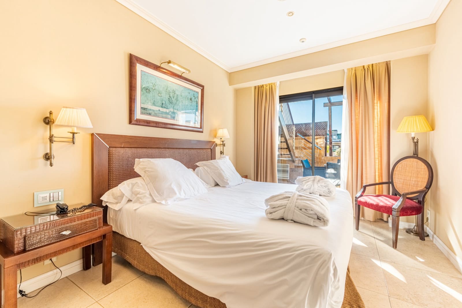 Ático de 2 habitaciones en Marbella en venta con piscina garaje - 1.290.000 € (Ref: 5268483)
