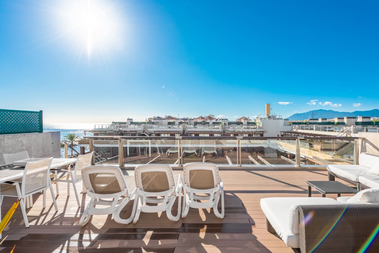Ático de 2 habitaciones en Marbella en venta con piscina garaje - 1.290.000 € (Ref: 5268483)