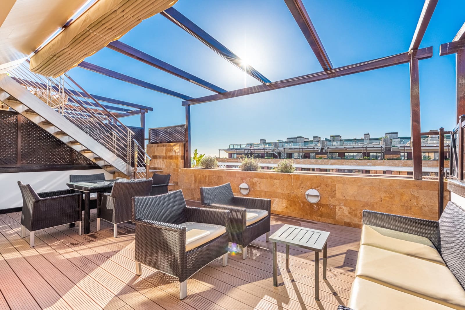Ático de 2 habitaciones en Marbella en venta con piscina garaje - 1.290.000 € (Ref: 5268483)