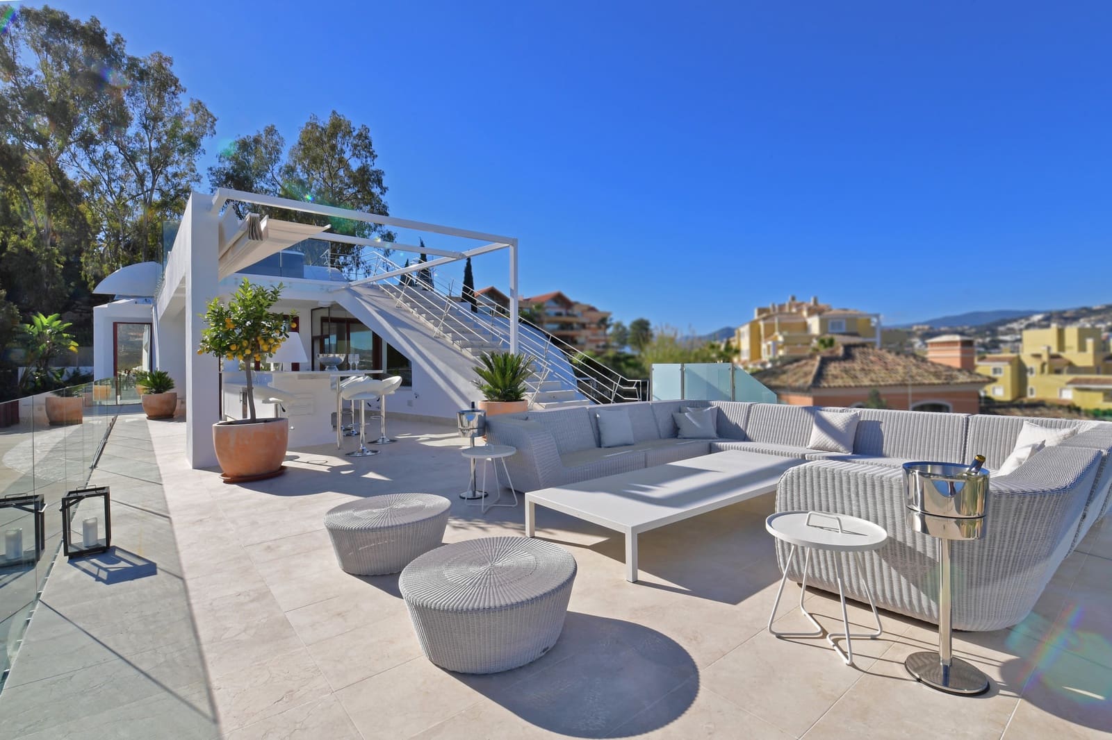 7 bedroom Villa for holiday rental in Marbella with pool garage - € 17,000 (Ref: 6069199)