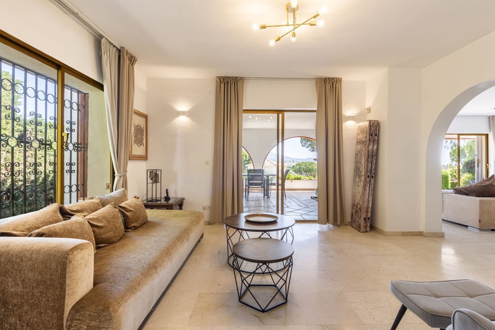 4 quarto Moradia para arrendar em Marbella com piscina garagem - 7 800 € (Ref: 6069252)