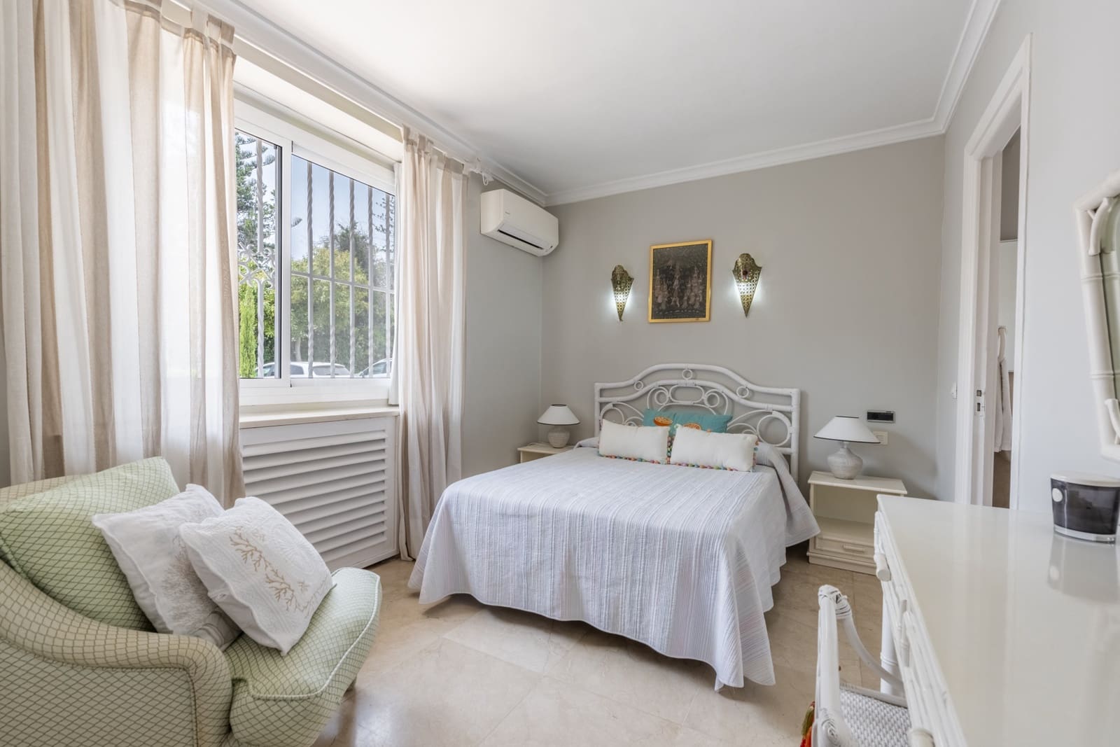 5 Zimmer Ferienvilla in Guadalmina mit Pool Garage - 15.000 € (Ref: 6069294)